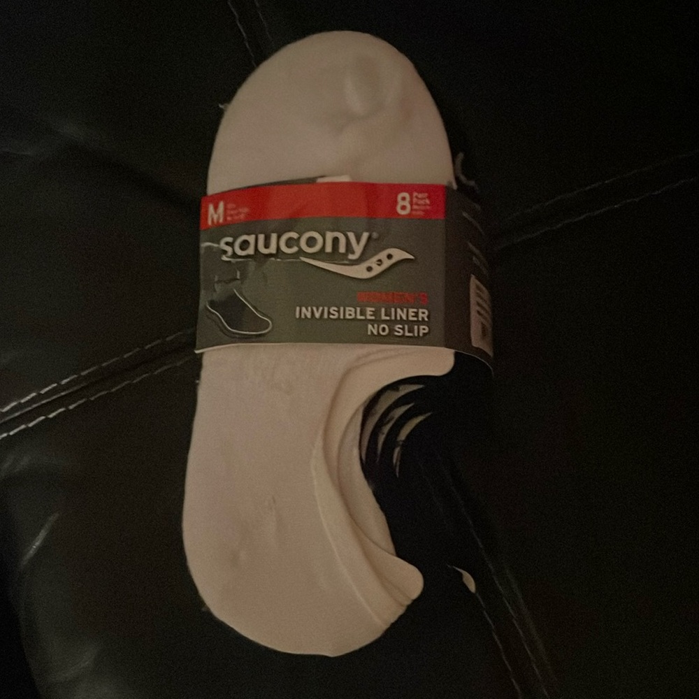 Saucony no show socks - ONLY 7 of 8 pairs - never worn